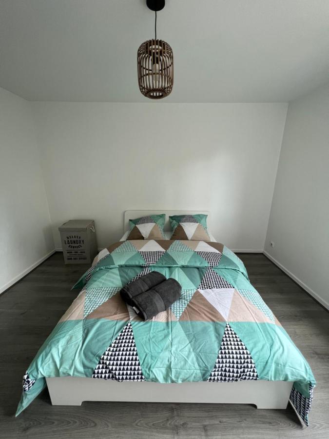 Apartamento Le 44 - La Gare A Vos Pieds, Sejour D'Affaires Ou Decouverte Urbaine Grenoble Exterior foto